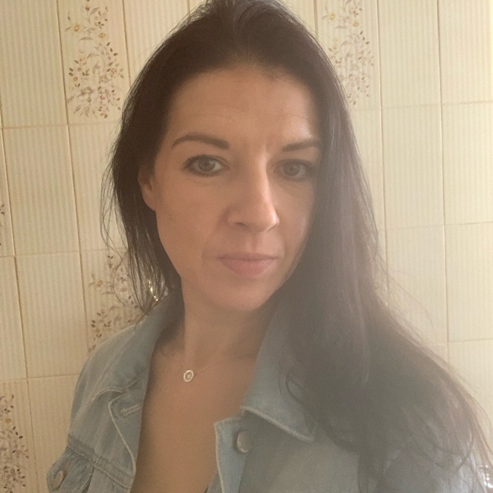 Meet your Posher, Taryn